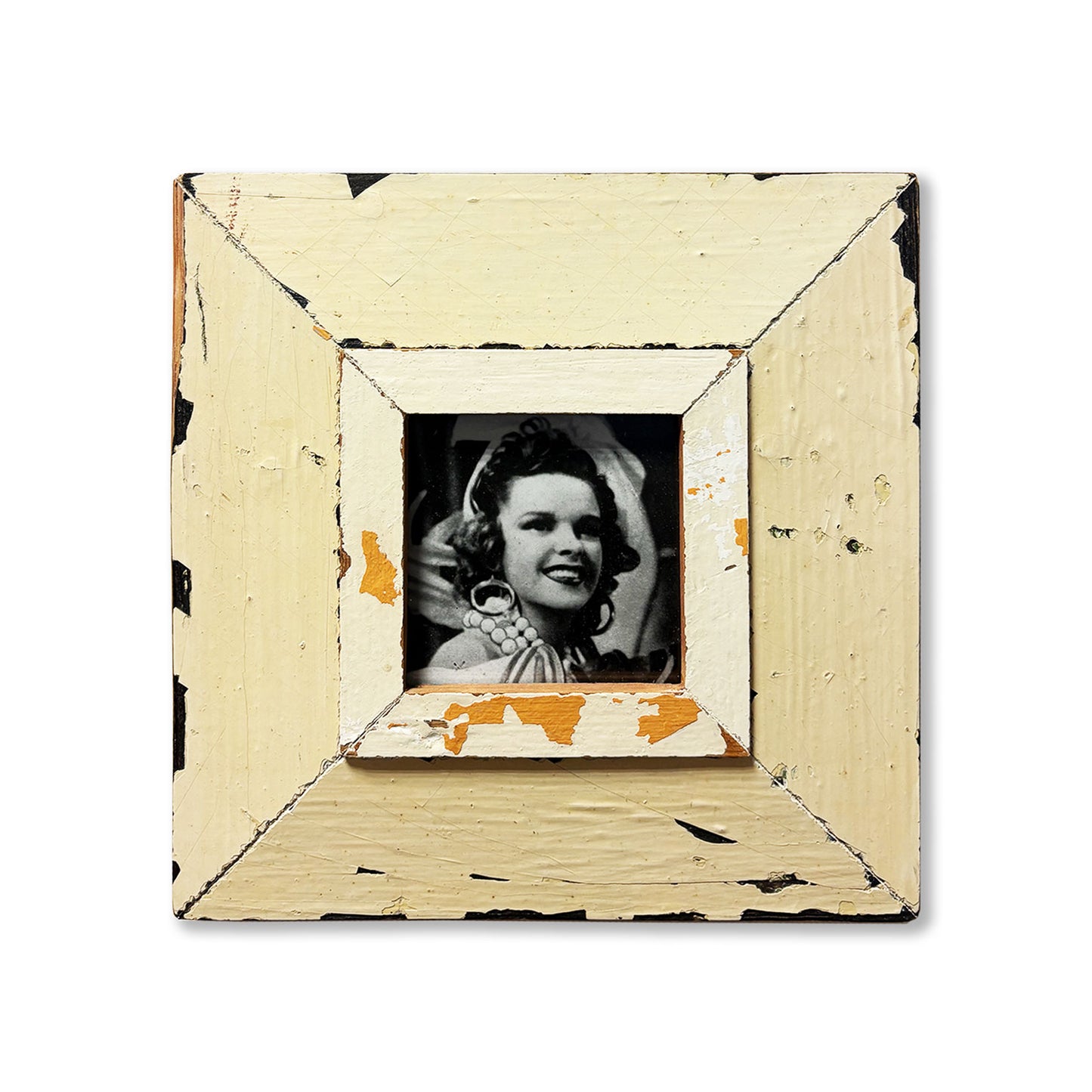 Luna Designs wooden square frame